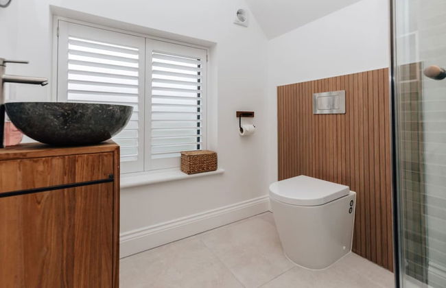 Rosefinch House in Crazies Hill - Photo 14