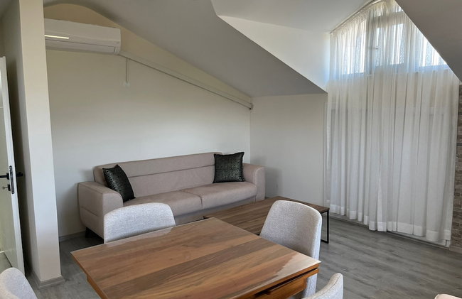 Bright House Apart - Photo 33