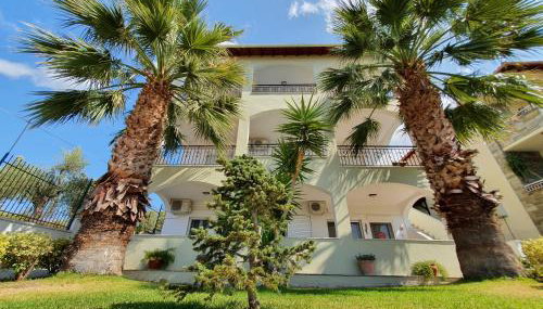 Hotel Pefko - Foto 5, Garden