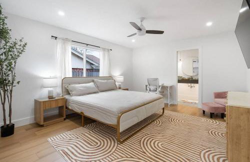 Stylish Austin Escape 4BR, 2BA, Minutes from Domain, Q2 Stadium - Foto 1