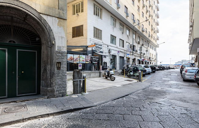 Via Melisurgo 23 in Napoli - Foto 48