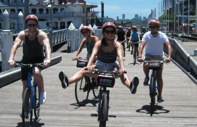 Sydney Bike Tour - Photo 1