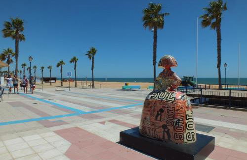 Gran adosado de esquina muy cerca de la playa en la Antilla - Foto 23