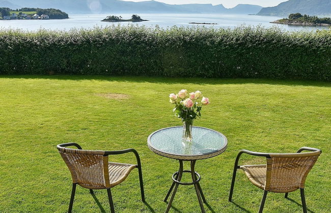 2 Person Holiday Home in Aheim - Foto 1