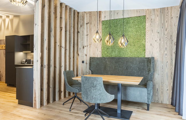 mit Balkon - Foto 12