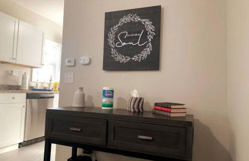 3311 Evanston Large Renovated 4 BDR Close to DTWN Laundry - Foto 5