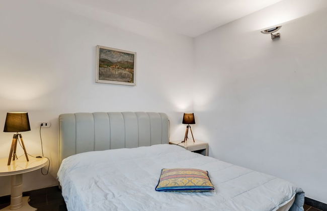 Holiday Home in Meina With Private Beach - Foto 3