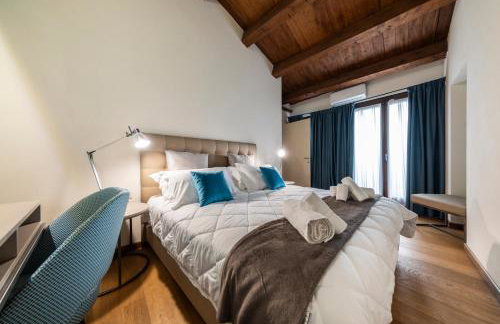 Suite Deluxe in Palazzo Storico - Centro Sassari - Appartamento Ajaccio - Photo 2