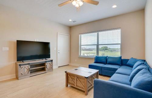 Commute to Fort Worth Newly Built Apt with Pool - Foto 4