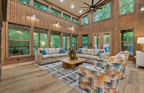 Lake Ouachita's Luxury Lake House - Foto 19