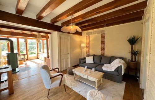 Grand gite rénové, jacuzzi, jardin, rivière, calme - Foto 12