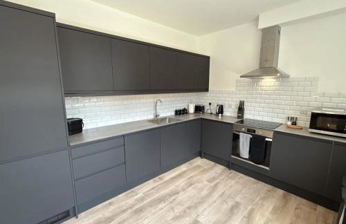 Beautiful 1 bed - 5 Queen Street Abingdon - Centrally located parking subject to availability - Ashbrook Serviced Apartments - Foto 3