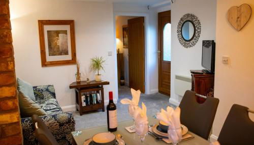 The Nest Close to York with Hot Tub - Foto 2