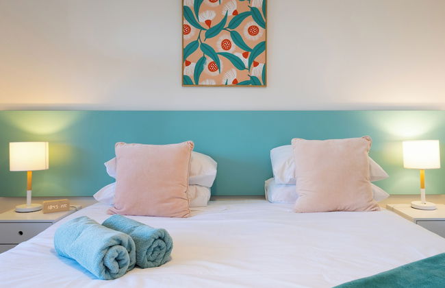 Botanic Racecourse Apartments - Photo 2