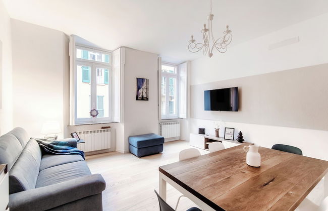 Pleasant Family Apt next to Lake Como - Photo 13