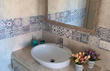 Mediterranean Sea Shell Pool House - Foto 35