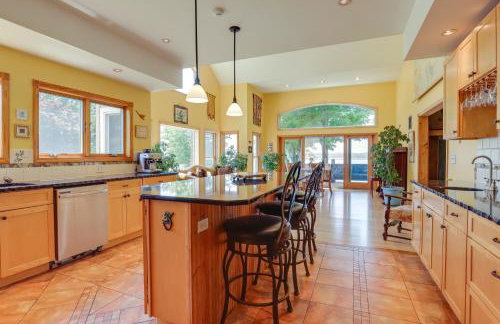 Lockes Glen - Lakefront Geneva Getaway with Dock! - Foto 9