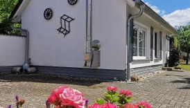 Ferienhaus Ostseebrise Usedom im Grünen familienfreundlich ruhig Parkplatz Terrasse Kamin - Foto 2, Garden