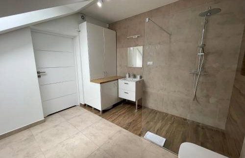 Apartament Rynek 13 z parkingiem - Centrum Bochni - Foto 14