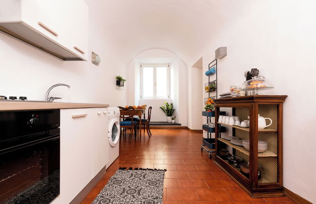 Historic Apt - Wifi - Ac - Top Location - Walk Everywhere - Foto 12