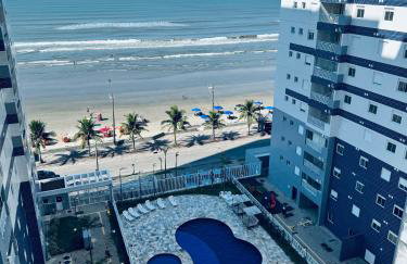 Apto frente o mar com 3 piscinas Wi-Fi gratuito aceito pet - Foto 1
