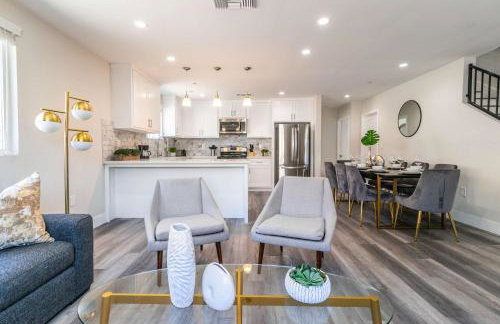 Modern 4BR Stay Premium Beds & Full Kitchen - Foto 14