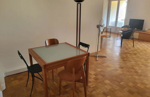 Spacious Apartment, Avignon - Photo 11