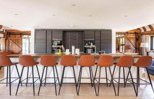 Period Luxury Converted Barn Windsor/Maidenhead - Perfect for family groups - Foto 17