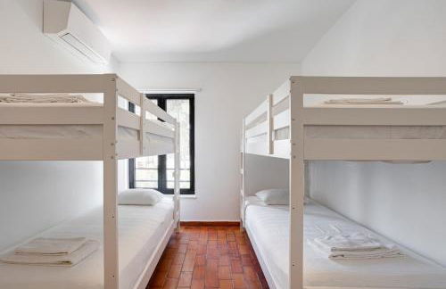 Moradia Tradicional no centro a 100m da Praia - Foto 39