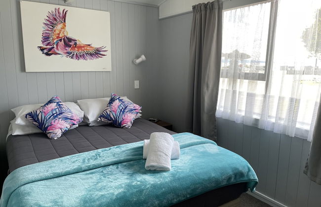 Motutere Bay Top 10 Holiday Park - Photo 17