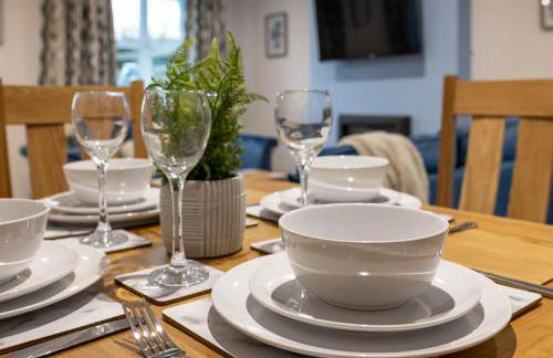 Caer Fedwen Barns Clwyd Cottage Two Bed, Barn Conversion with Private Hot Tub - Foto 4