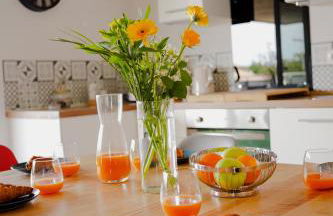 Lumimizan- Spacieux, grand balcon, wifi, lac et plage - Foto 14