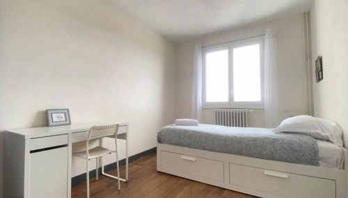 Joli T4 avec balcon, place de parking - Oradou - Foto 3