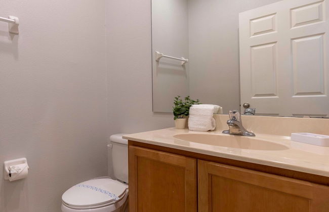 Townhome Jacuzzi Grill 10 min Disney - Foto 14