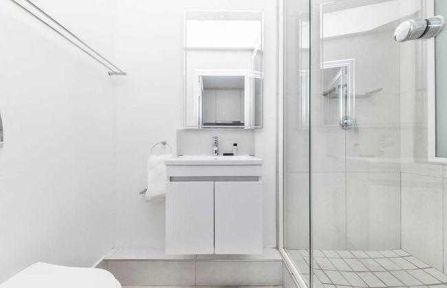 Stunning Studio Apartment With Balcony, Woodstock! - Foto 12