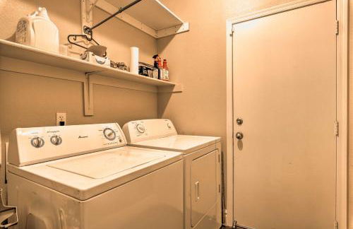 2 Mi to South Mtn Park! Snowbird Retreat with Patio - Foto 31