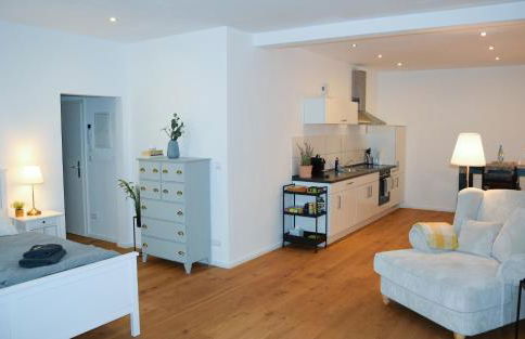 Modernes Studio Appartement mit Leseecke - Foto 1