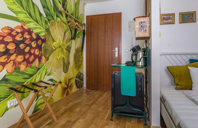 Urban Jungle Designer Apartment - Foto 4