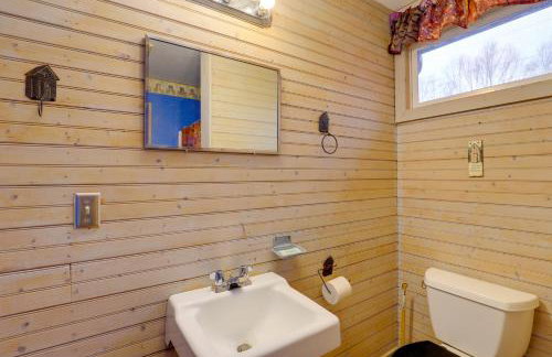 Blue Ridge Hideaway! Cabin with Hot Tub and Views - Foto 16