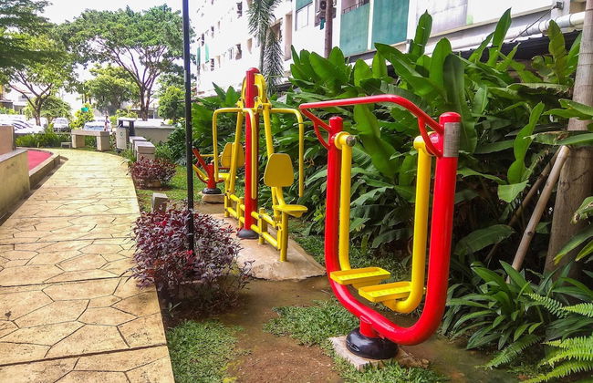 Cozy 2BR @ Sentra Timur Residence Apartment - Foto 19