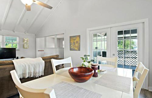 Spacious Retreat Fenced Yard Screened Deck - Photo 25