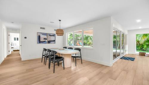 Spacious, Elegant 5 Bed, Best Pool, All New, Close to Beach and Atlantic Ave - Photo 4