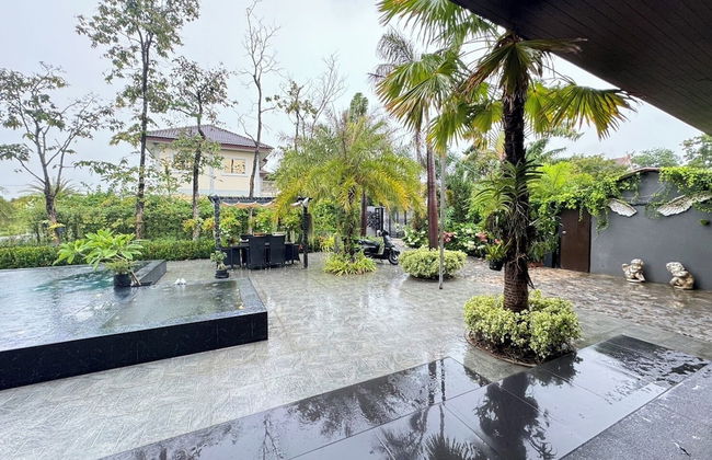 Huge Pool Villa with Private Lake - Foto 30