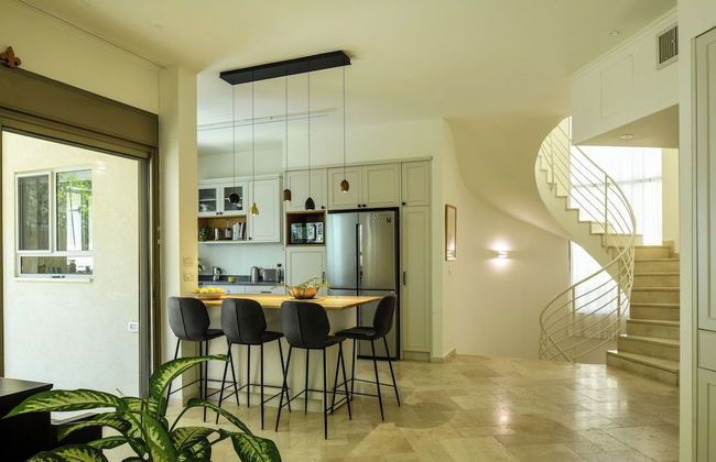 Coastline Family Triplex by Sea N' Rent - Photo 33