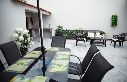 Seaside Azores Villa with natural pool, terrace & barbecue - Photo 22