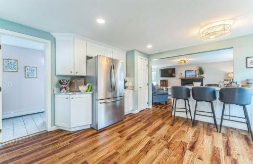 The Roost- Steps to beach & incredible water views - Foto 15