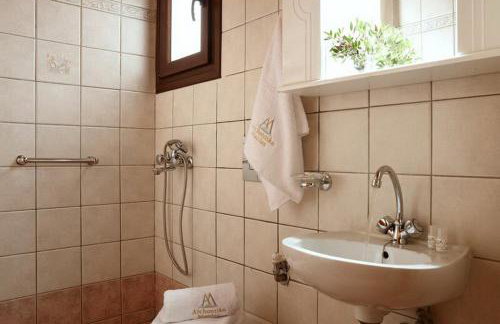 Archontiko Manias - Photo 8