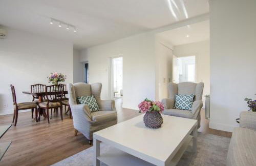 Bright W Terrace - Bernabeu Nuevos Ministerios - Foto 5