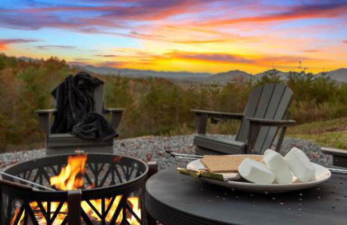 Beautiful 4BR Mountain View Cabin A Retreat for Everyone - Foto 4