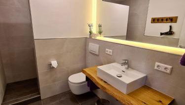 FeWo Seeperle mit Seesicht - Foto 3, Shower